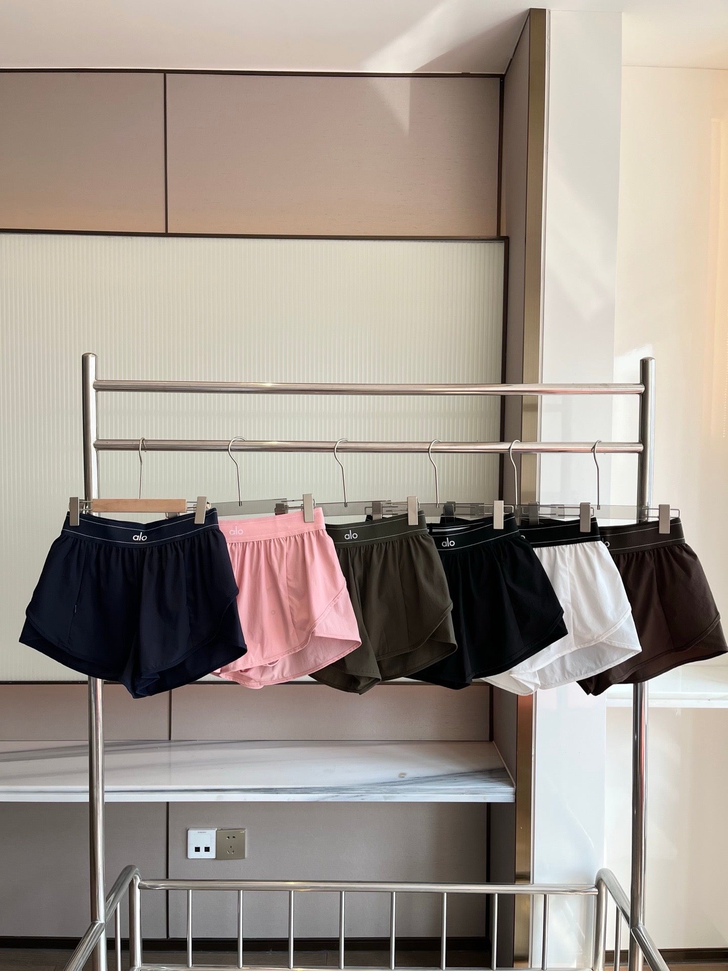 alo shorts