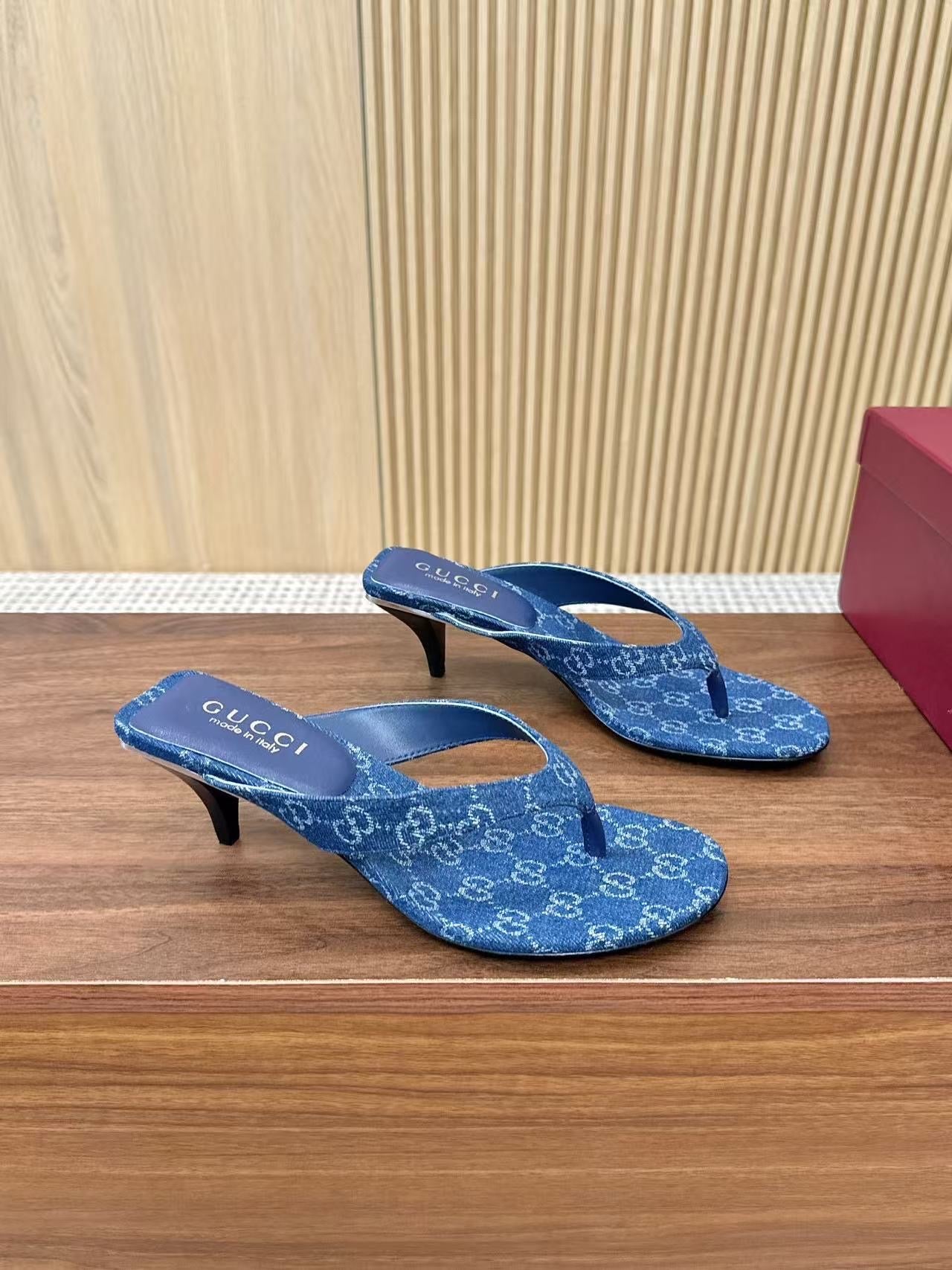 gucci kitten heels