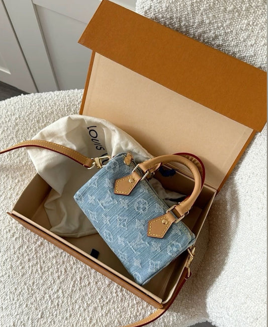 louis V denim speedy bag