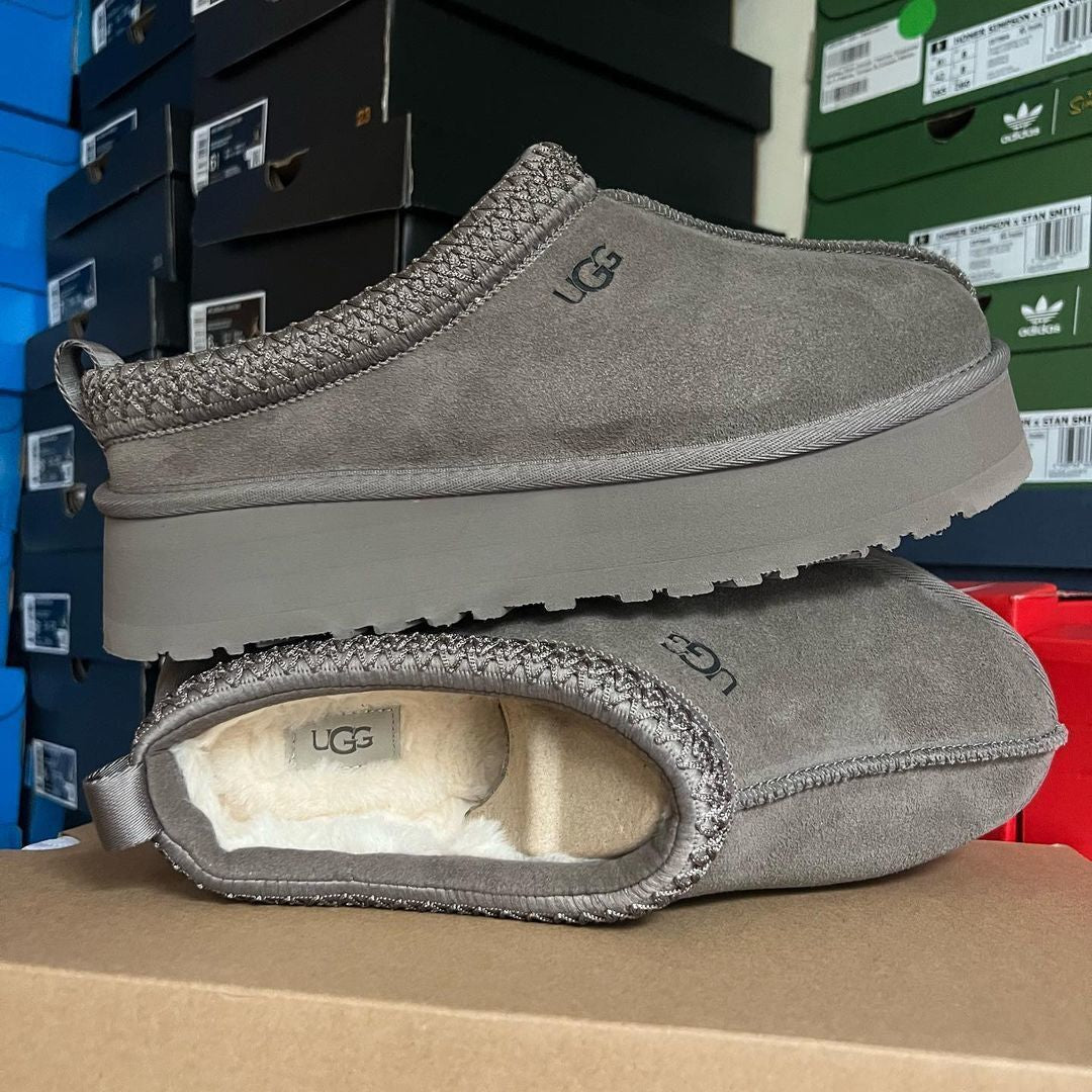 uGG Platform Slippers
