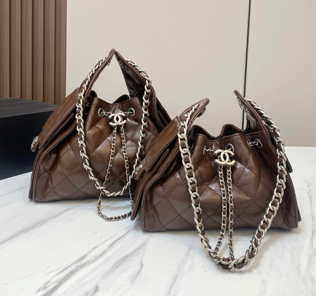 Chanel 25 - Silver Chain