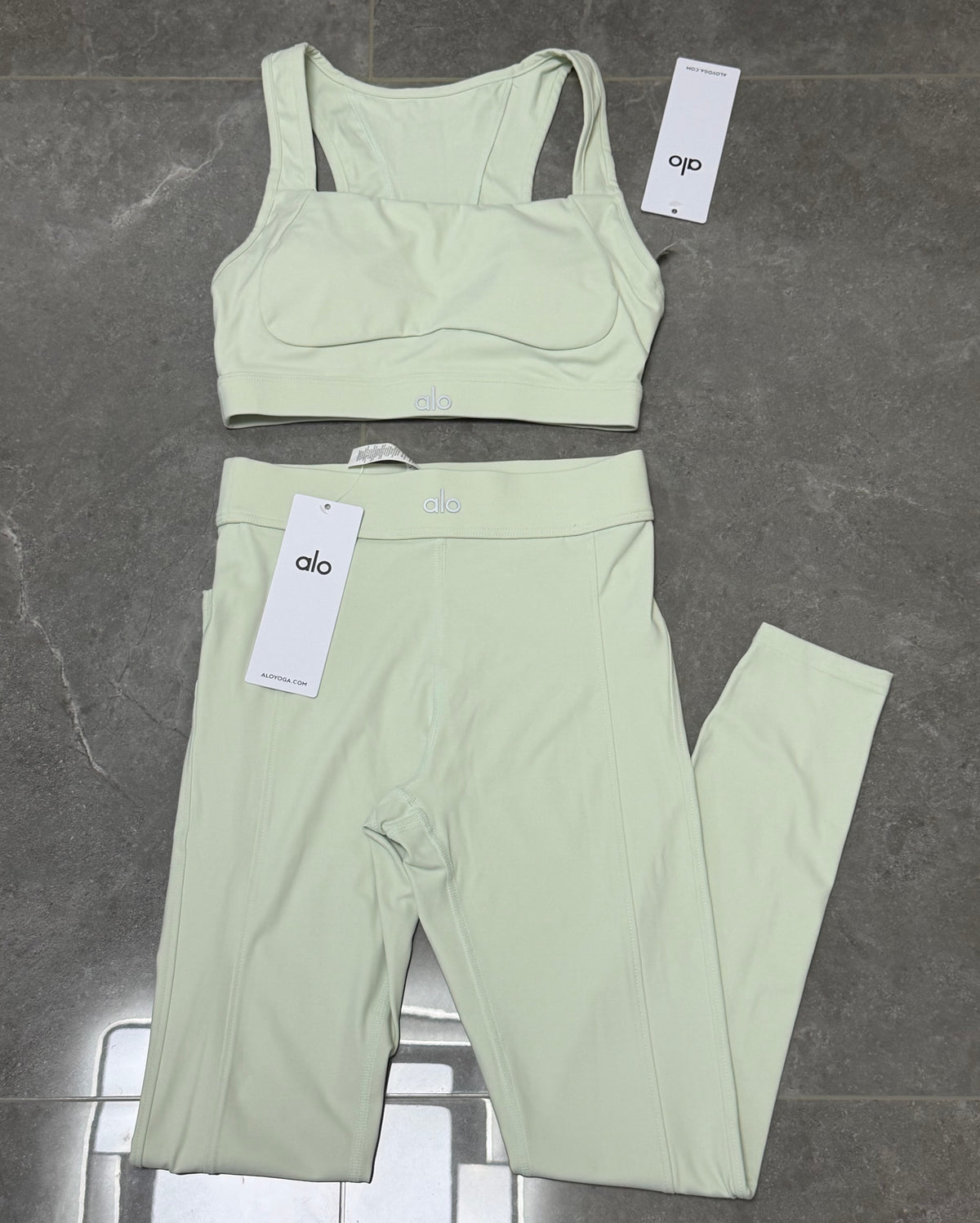 Alo sets