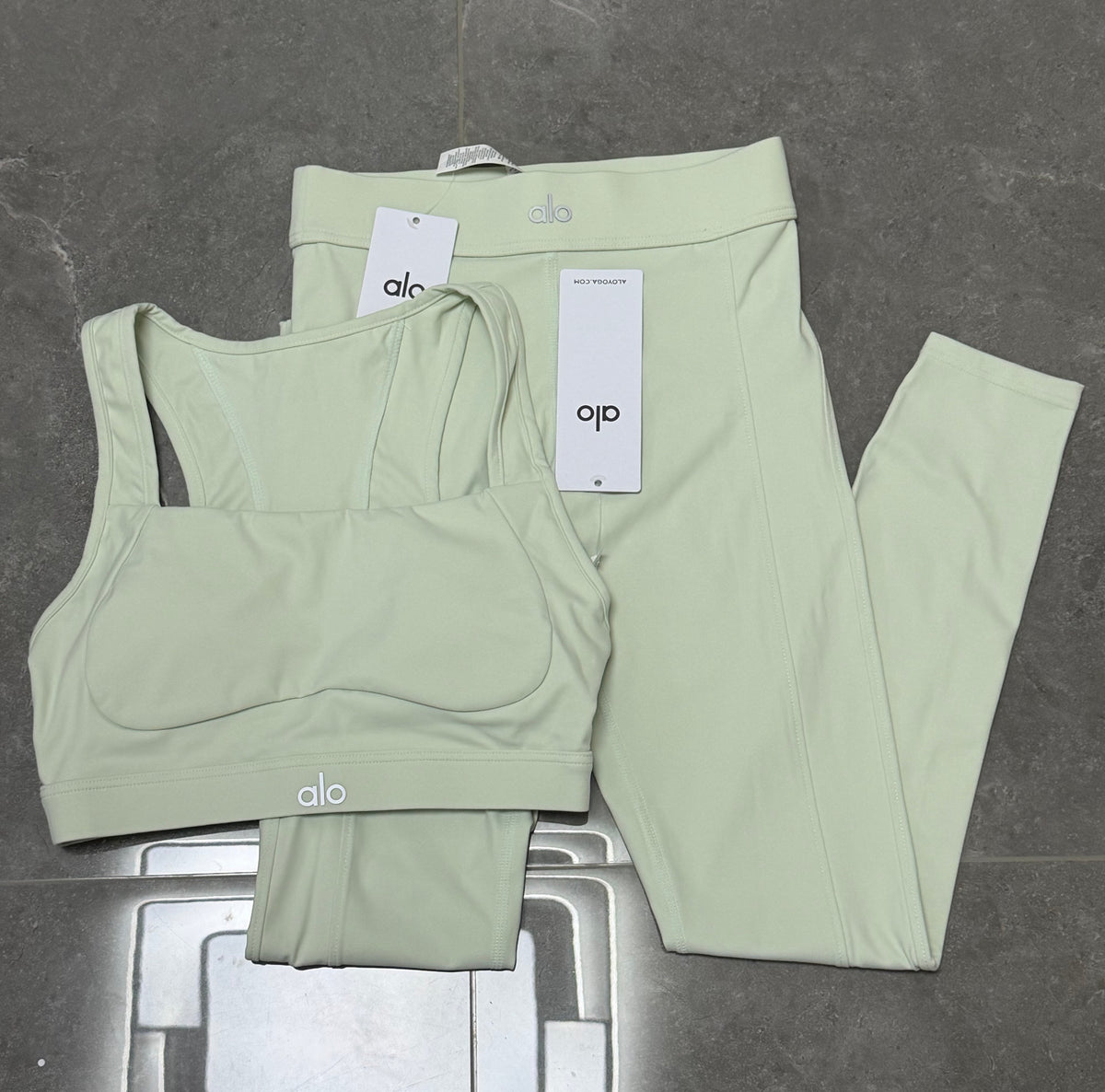 Alo sets