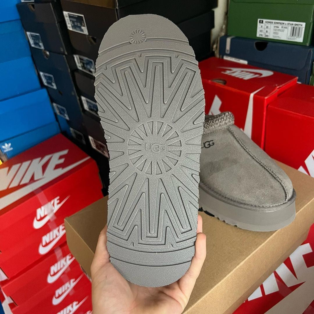 uGG Platform Slippers