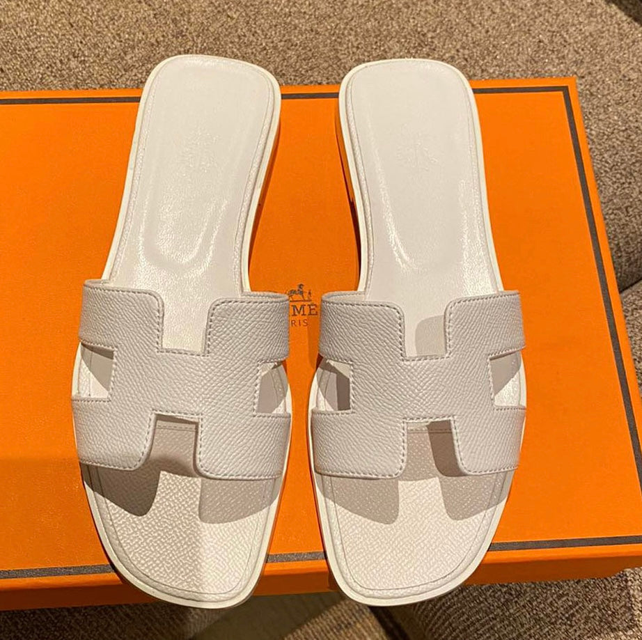 Hermeś sandals