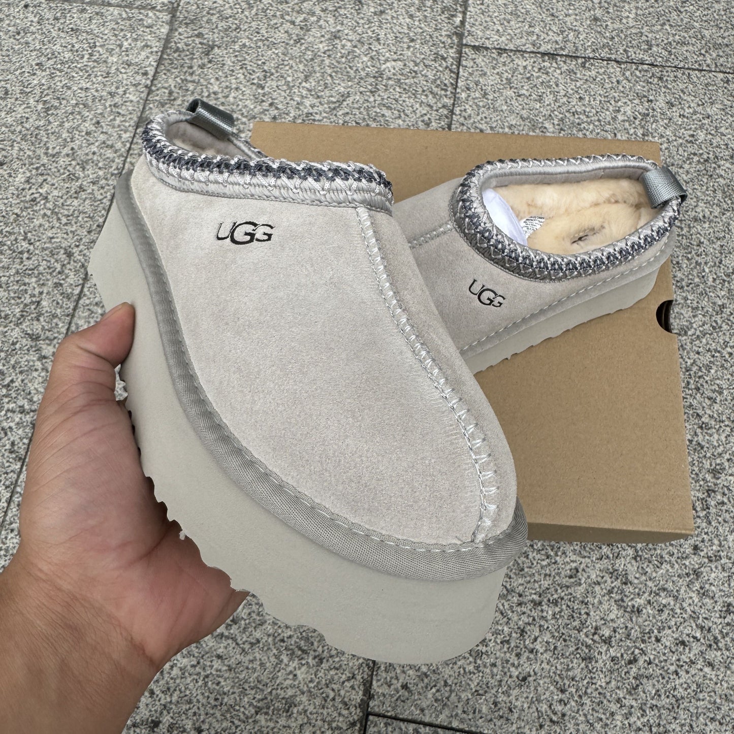 uGG Platform Slippers