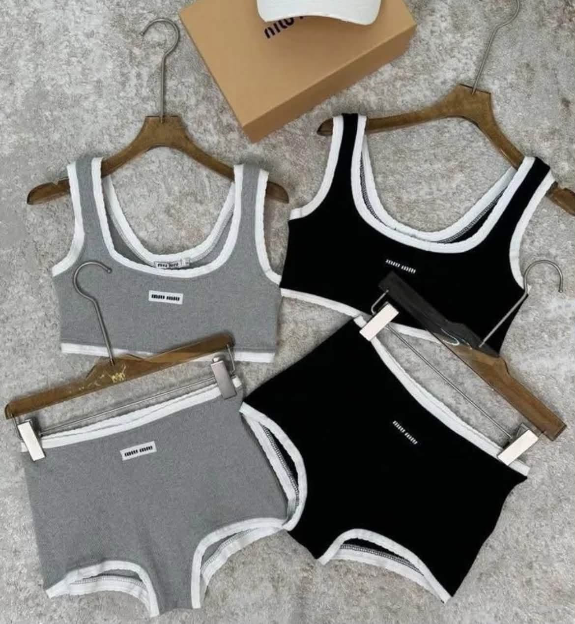 MiuMiu Set