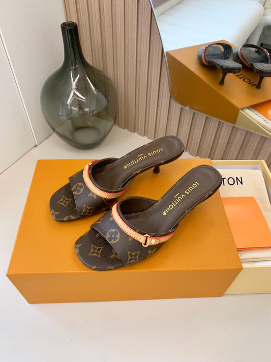 louis vuitton kitten heels