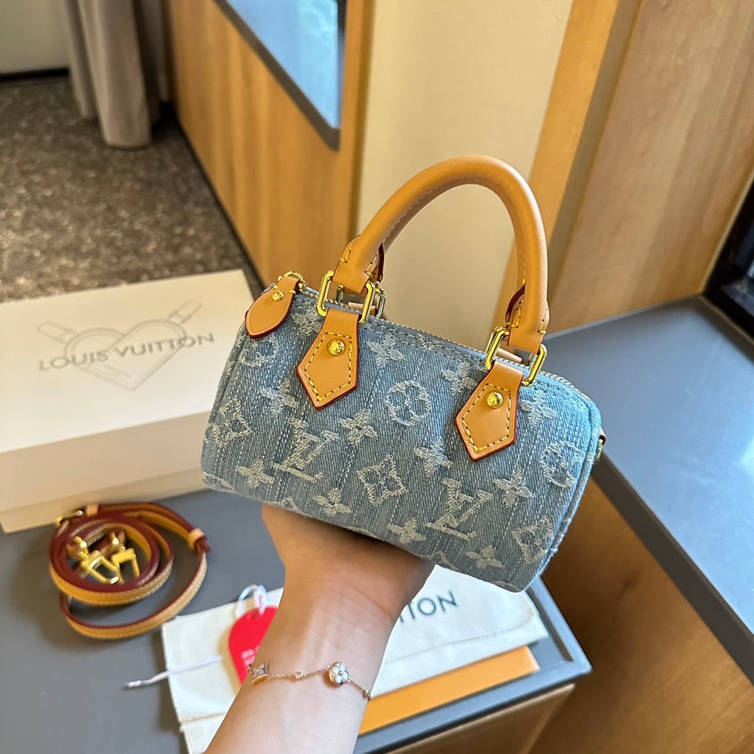 louis V denim speedy bag