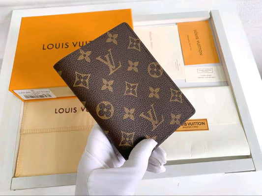Louis Vuitton passport Cover