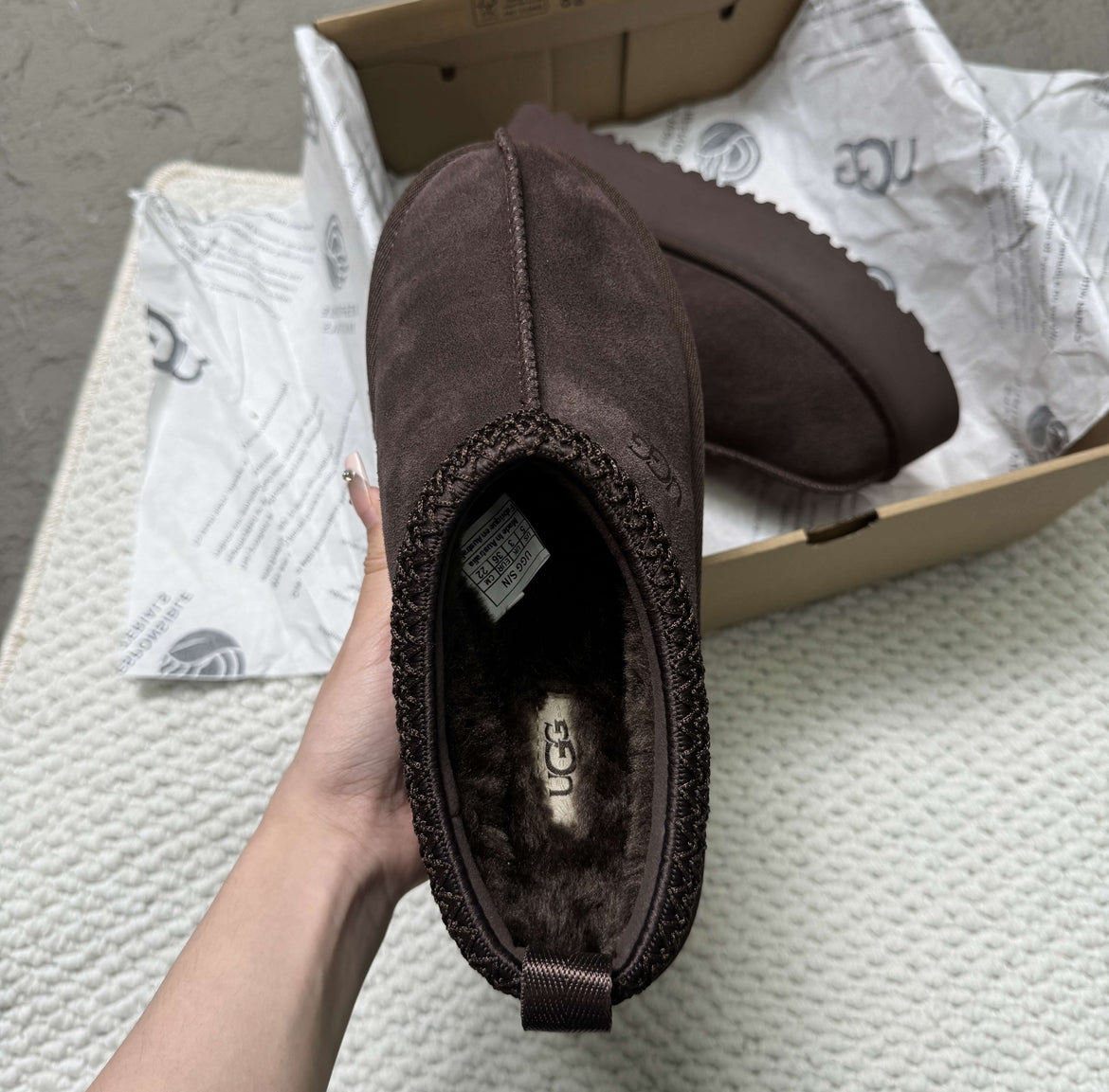 uGG Platform Slippers